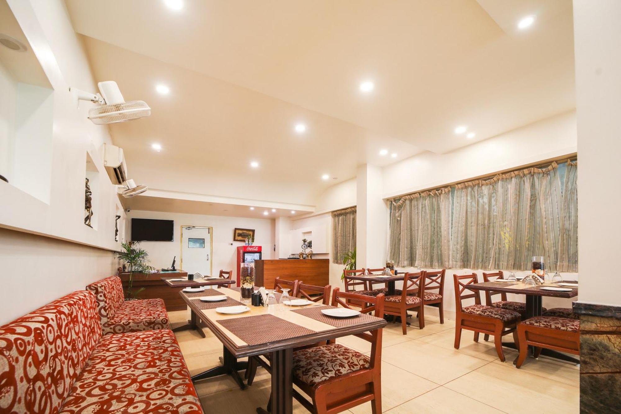 Collection O Hotel Silver Inn Bhopal Esterno foto