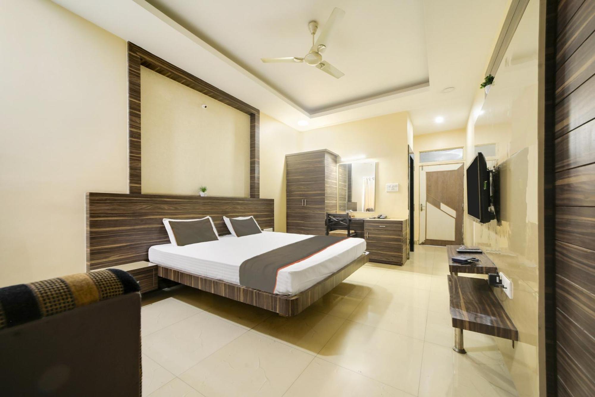 Collection O Hotel Silver Inn Bhopal Esterno foto